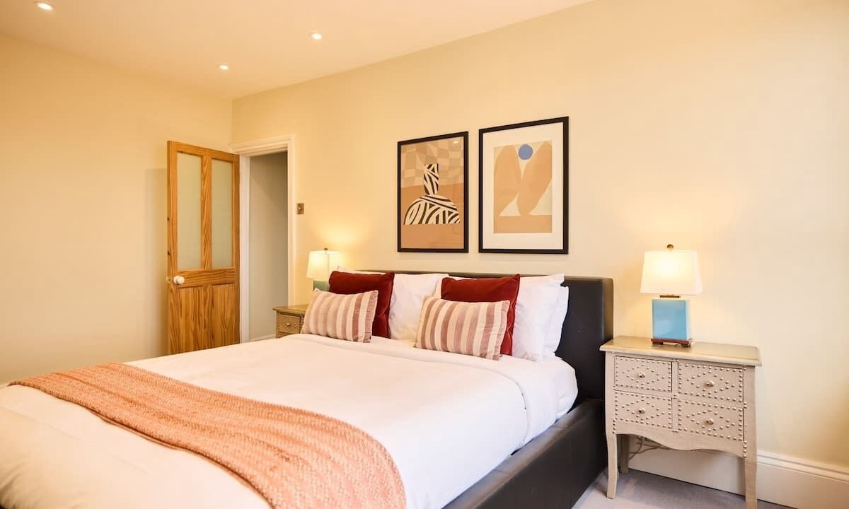 Photo of Bedroom in Peckham Rye