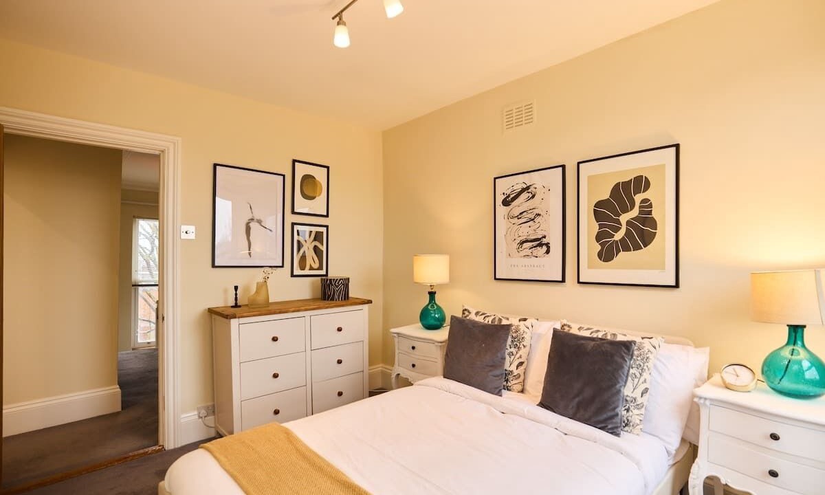 Photo of Bedroom in Peckham Rye