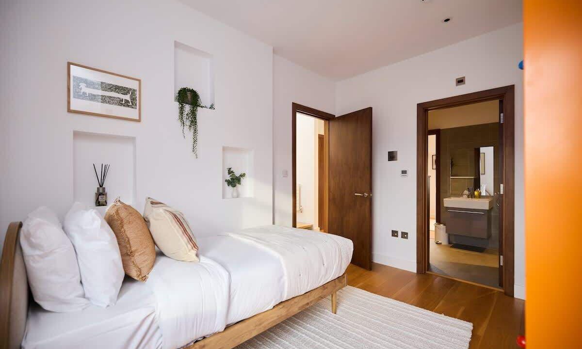 Photo of Bedroom in St. Johns Wood