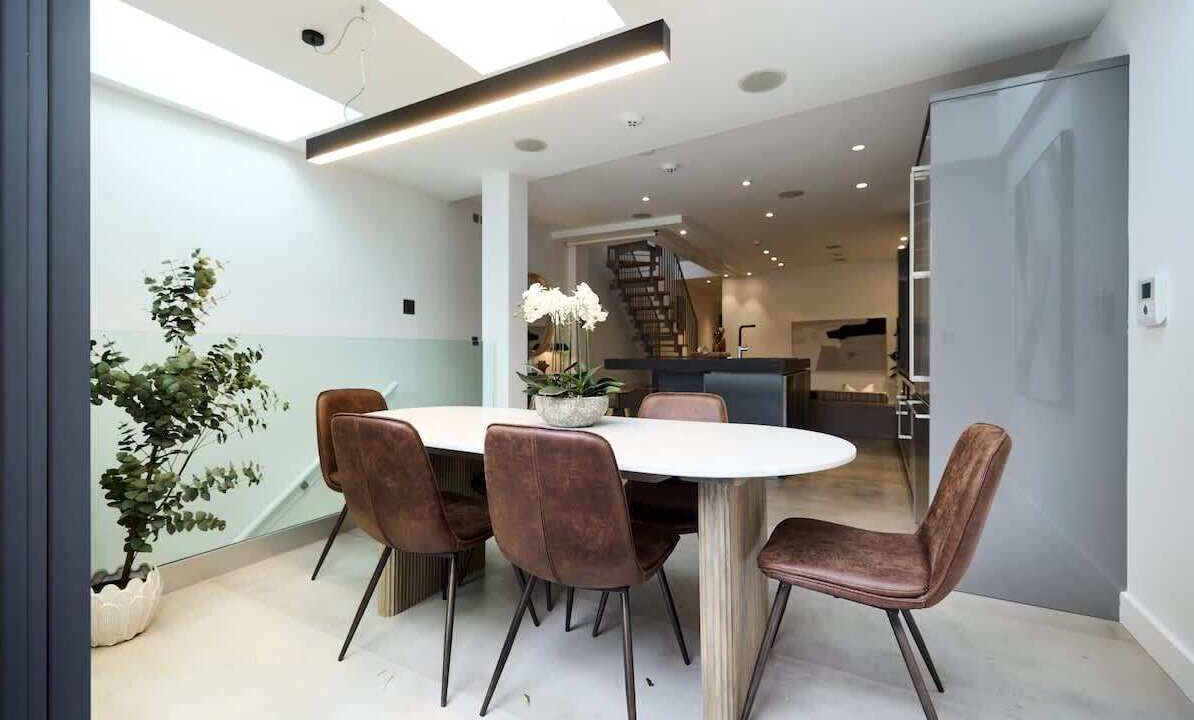 Photo of Others in St. Johns Wood