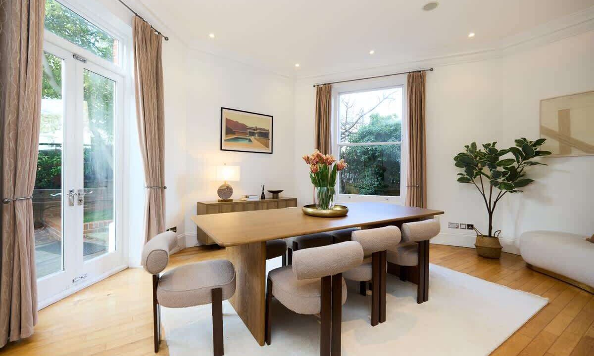 Photo of Others in Hampstead