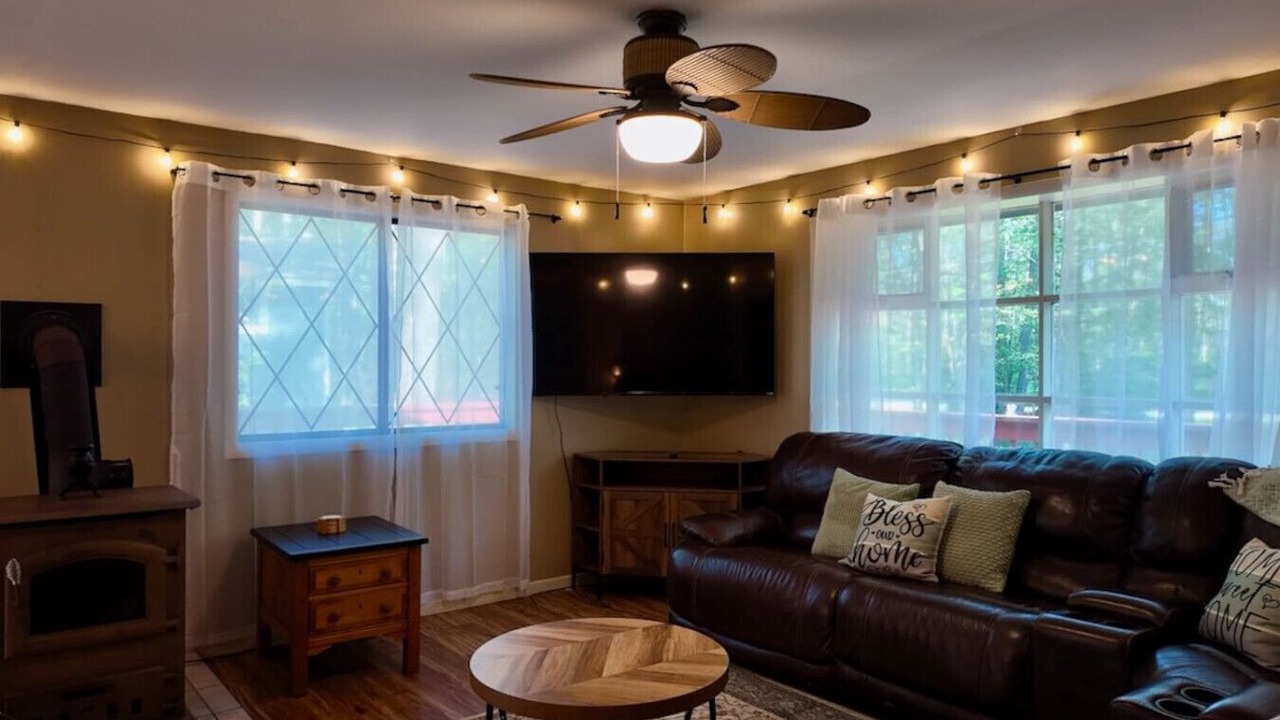 Photo of Livingroom in Gouldsboro