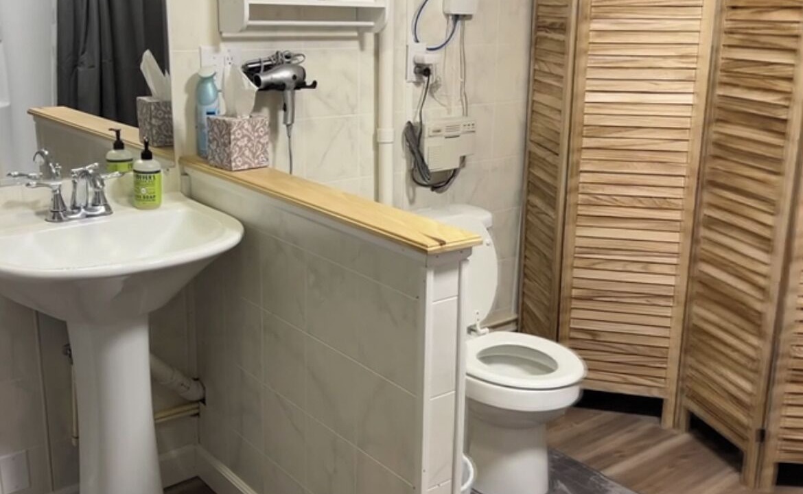 Photo of Bathroom in Elizabethtown