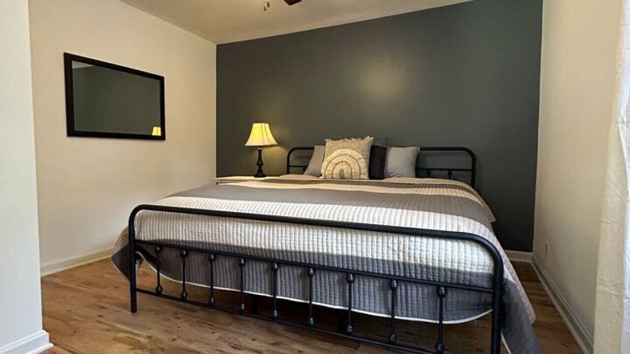 Photo of Bedroom in Maryville