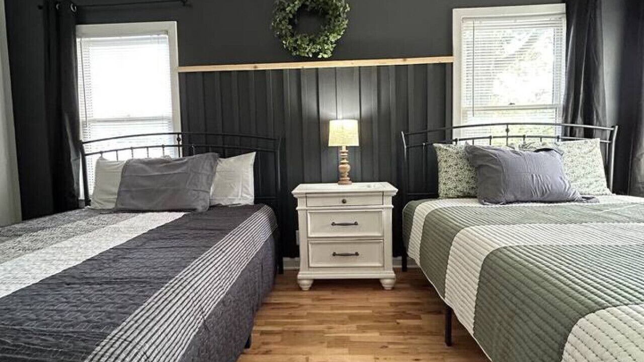 Photo of Bedroom in Maryville