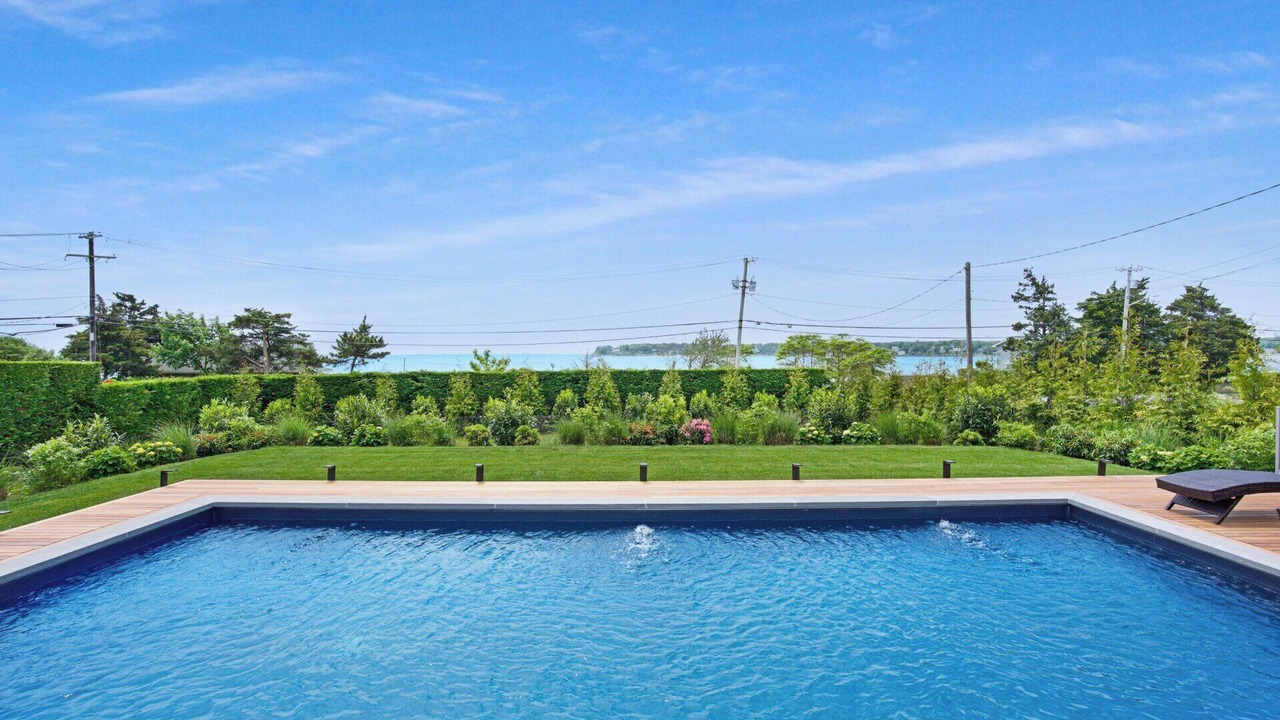 Photo of Outdoor in Hampton Bays