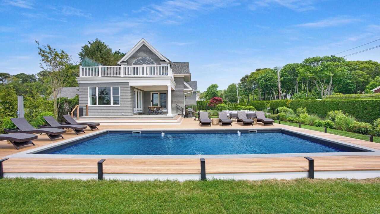 Photo of Outdoor in Hampton Bays