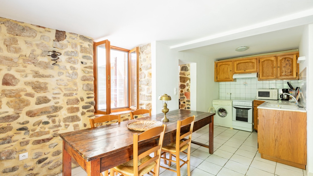 Photo of Kitchen in Campagne-sur-Aude