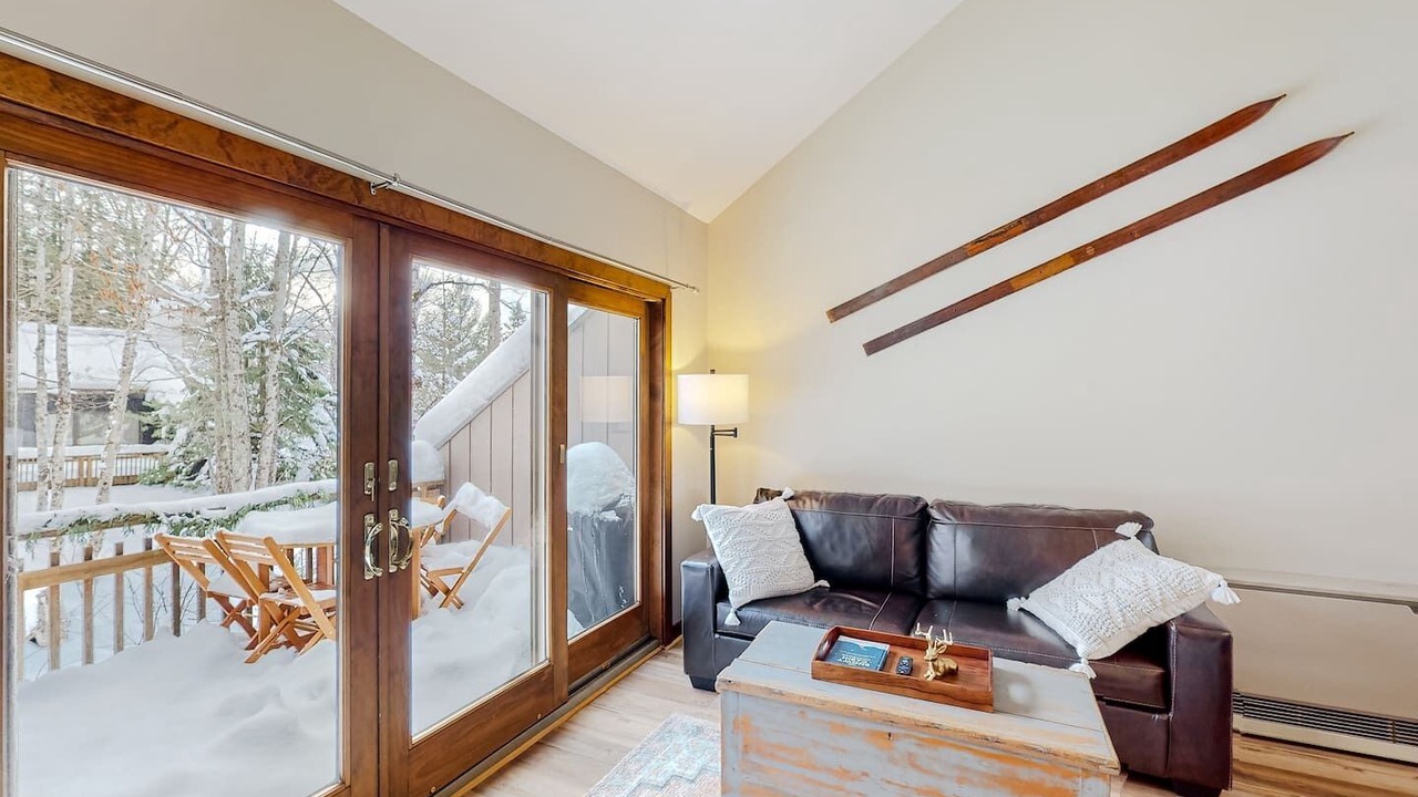 Photo of Livingroom in Waitsfield