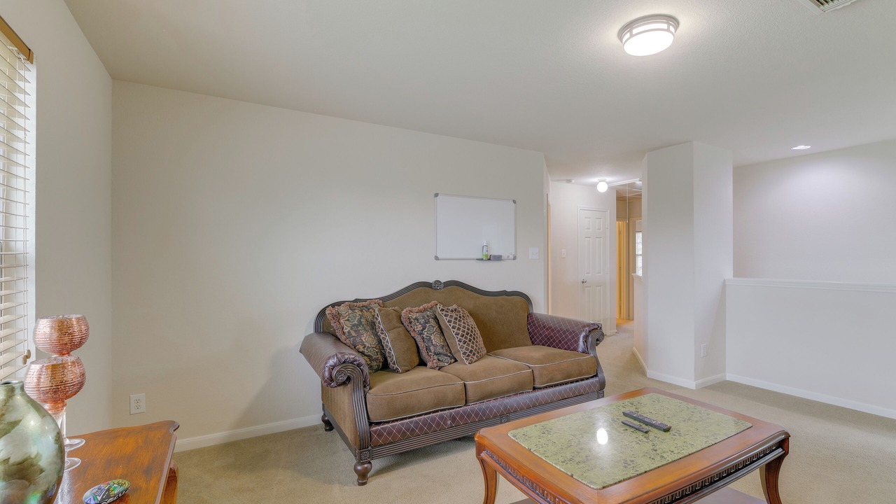 Photo of Livingroom in Baytown