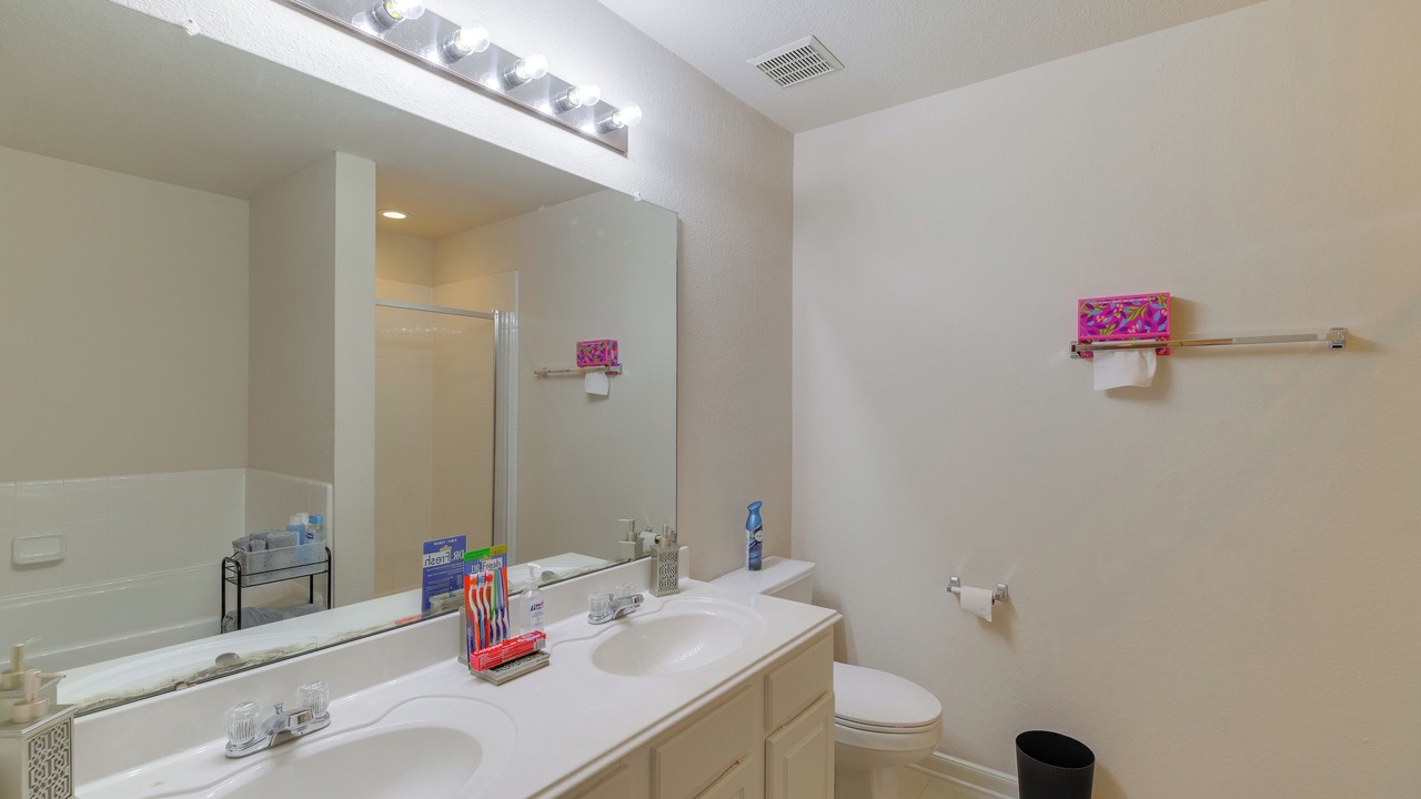 Photo of Bathroom in Baytown