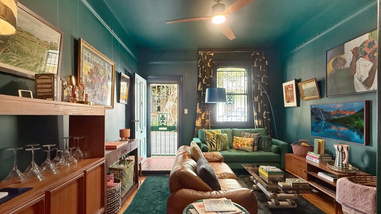 Photo of Livingroom in Newcastle East