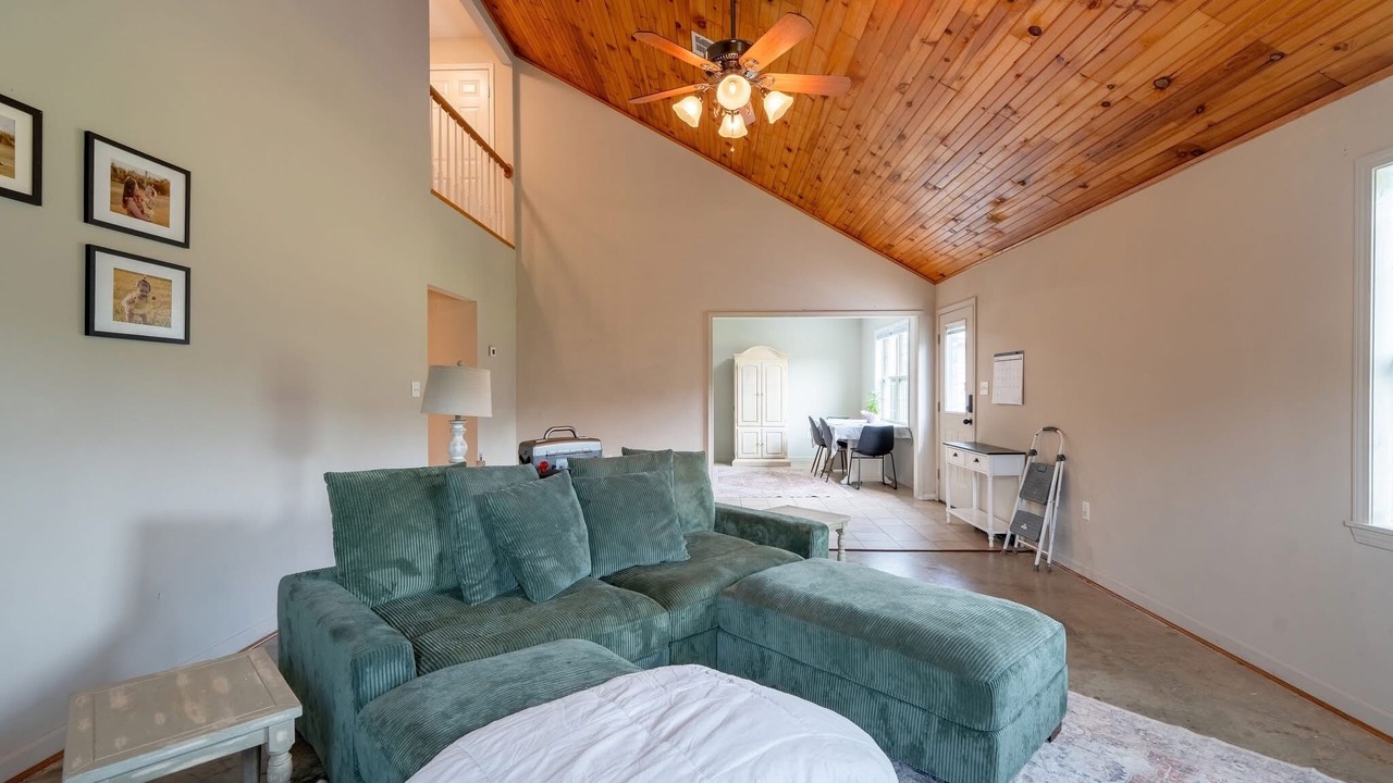 Photo of Livingroom in Pangburn