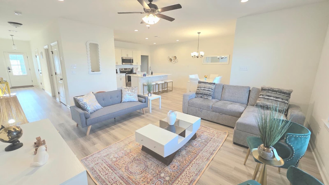 Photo of Livingroom in Highlands - Perkins