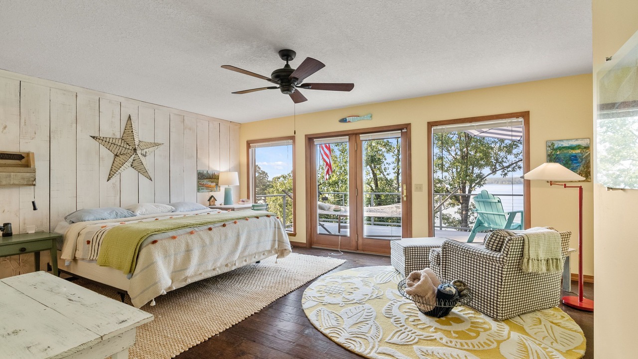 Photo of Bedroom in Quitman