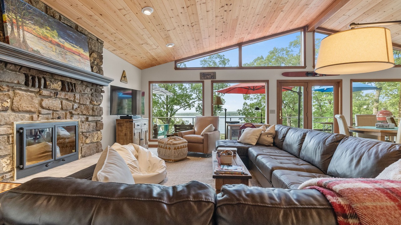 Photo of Livingroom in Quitman