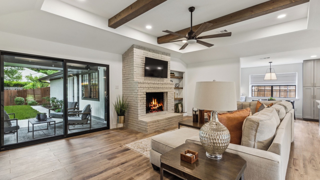 Photo of Livingroom in Richardson