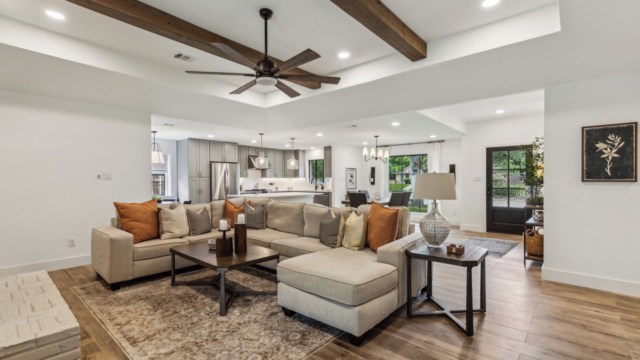 Photo of Livingroom in Richardson