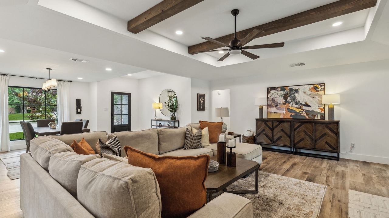 Photo of Livingroom in Richardson