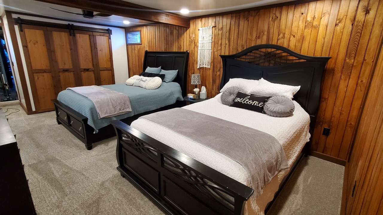 Photo of Bedroom in Pleasant Hall