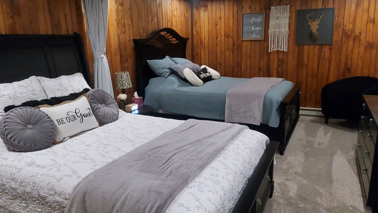 Photo of Bedroom in Pleasant Hall