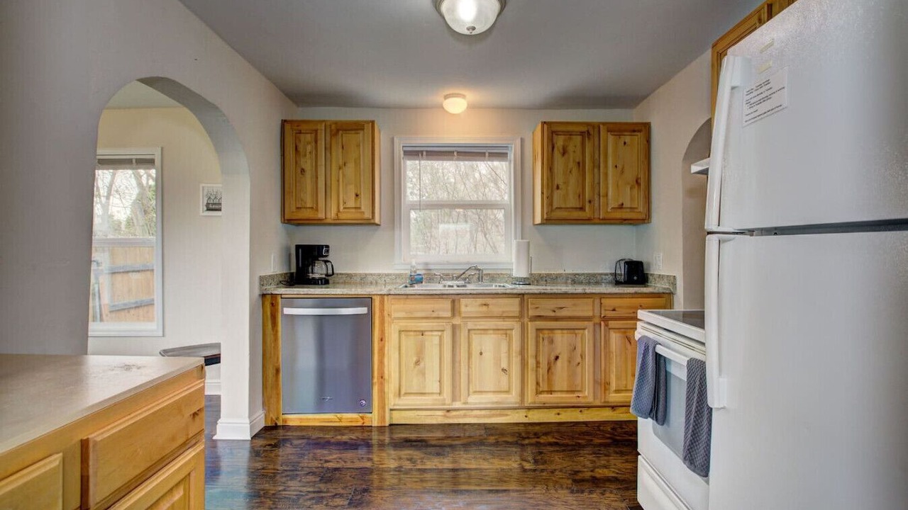 Photo of Others in Star