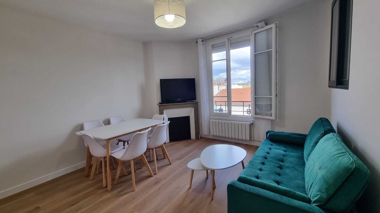 Photo of Livingroom in Arcueil