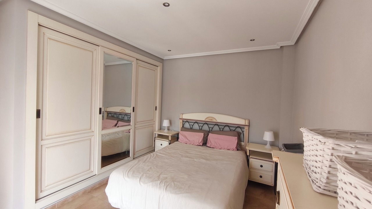Photo of Bedroom in Torrent