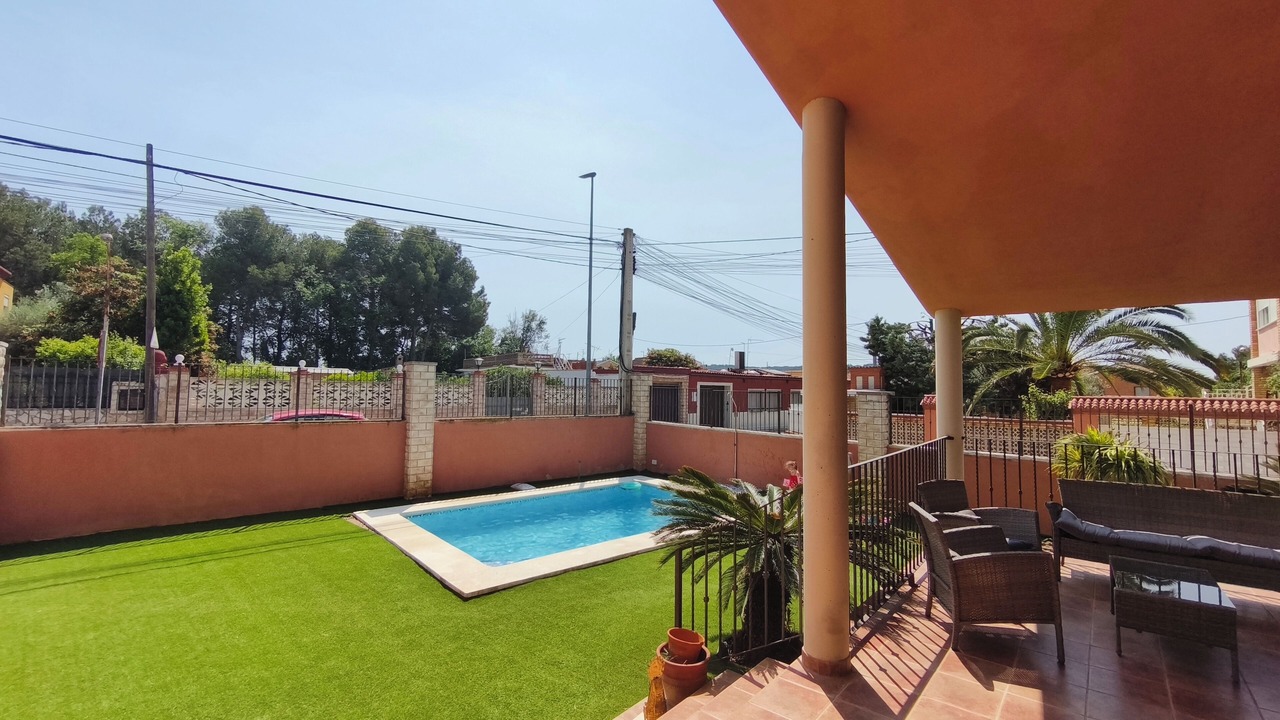 Photo of Patio Balcony in Torrent