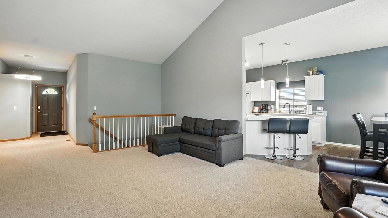 Photo of Livingroom in McArdle