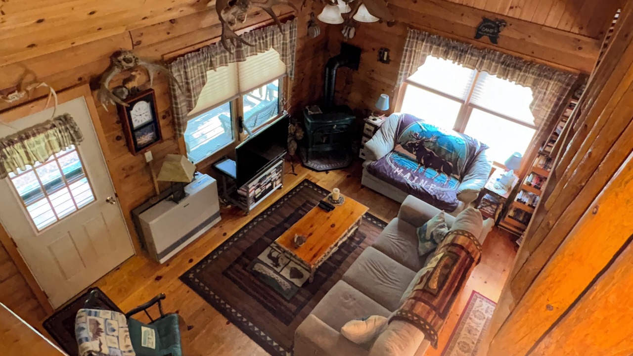 Photo of Livingroom in Greenville Junction