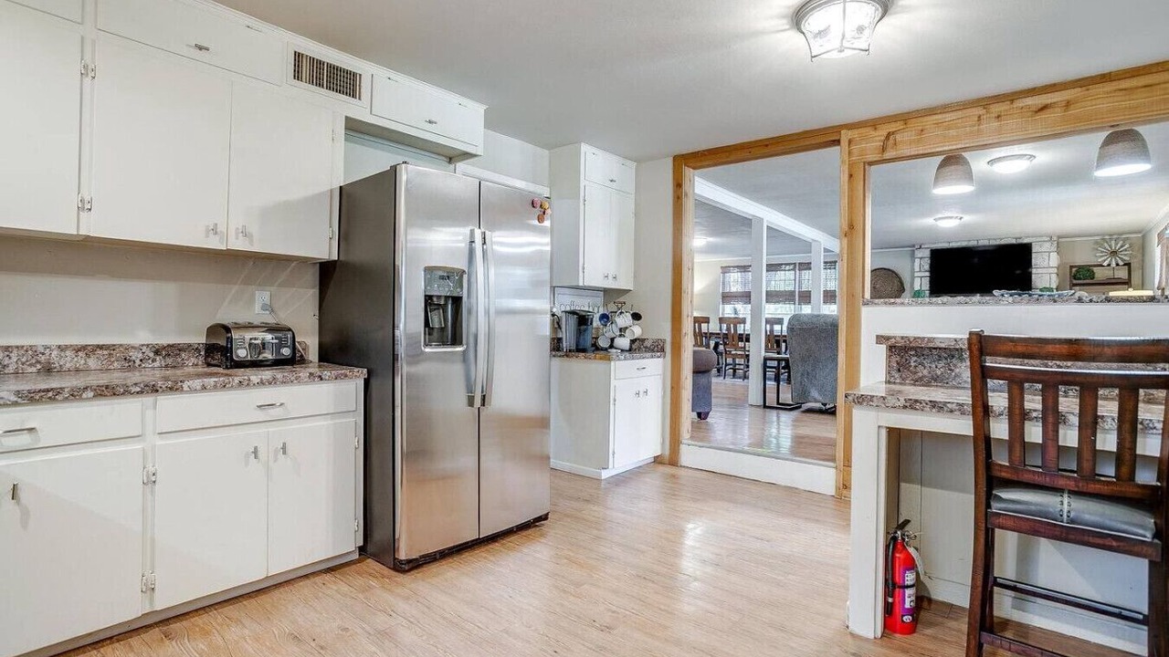 Photo of Kitchen in Laguna Park