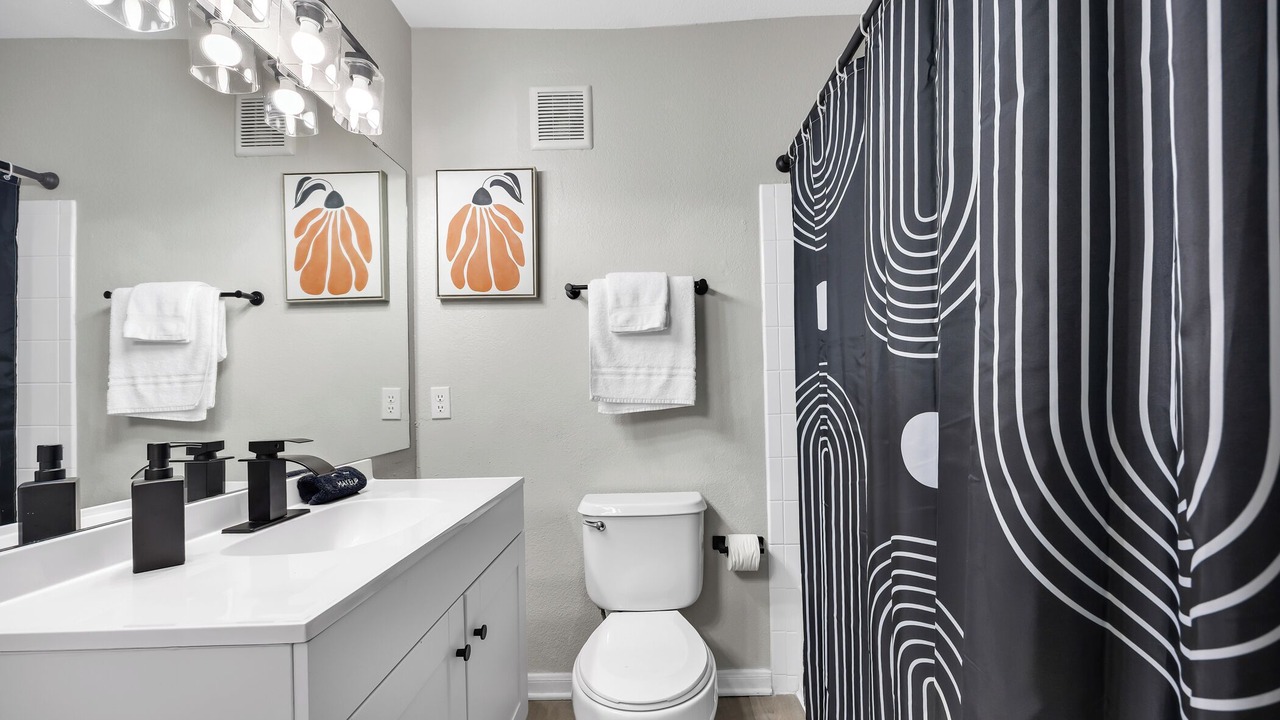 Photo of Bathroom in Pleasant Valley