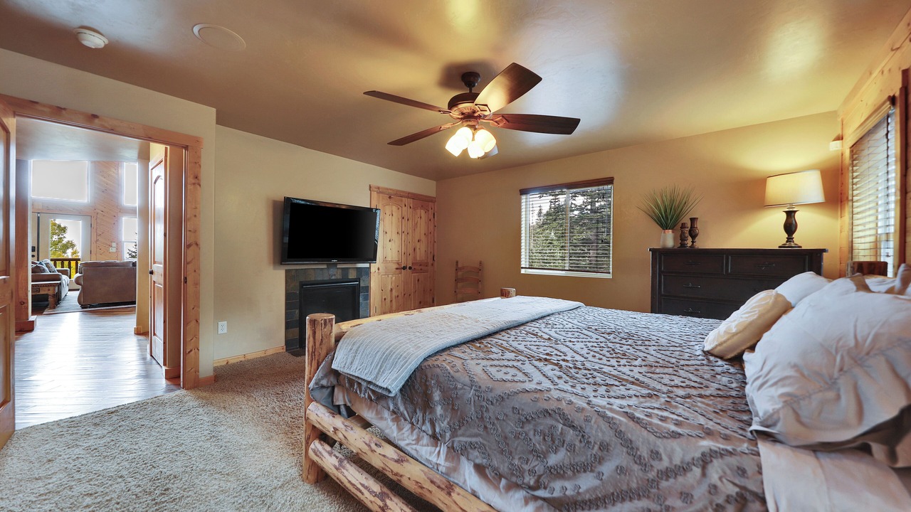 Photo of Bedroom in Steam Engine Meadows