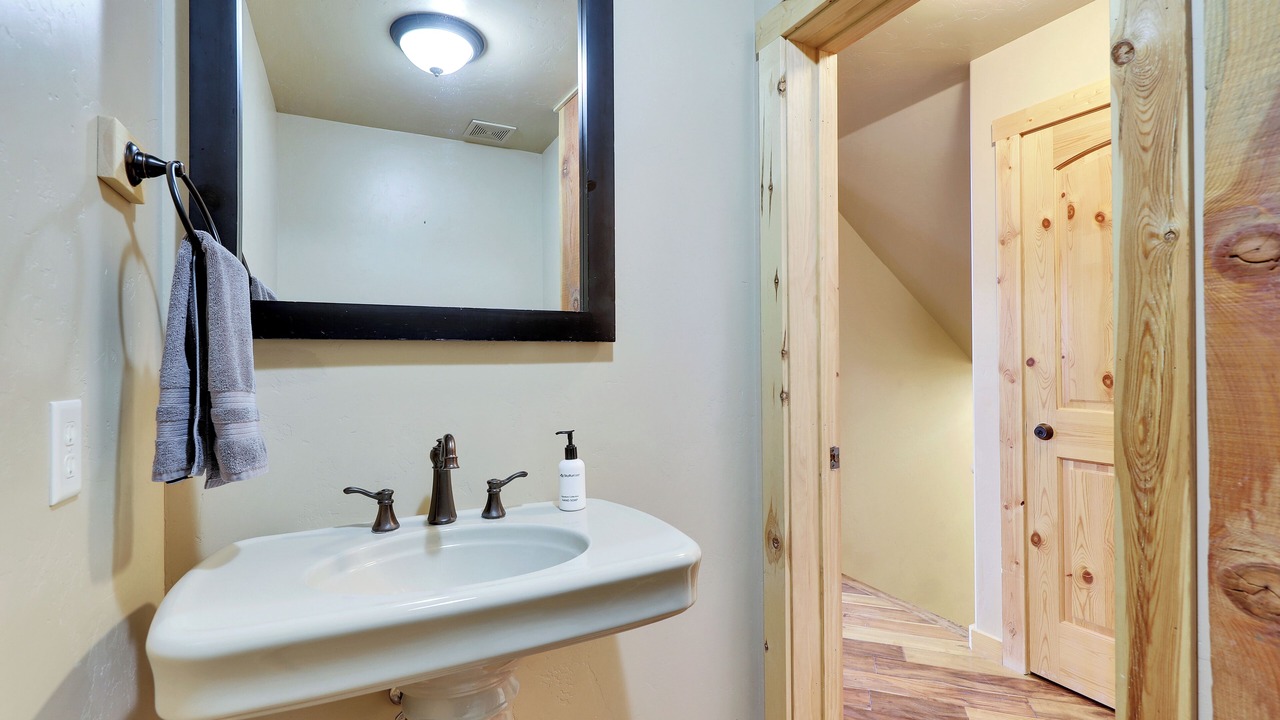 Photo of Bathroom in Steam Engine Meadows