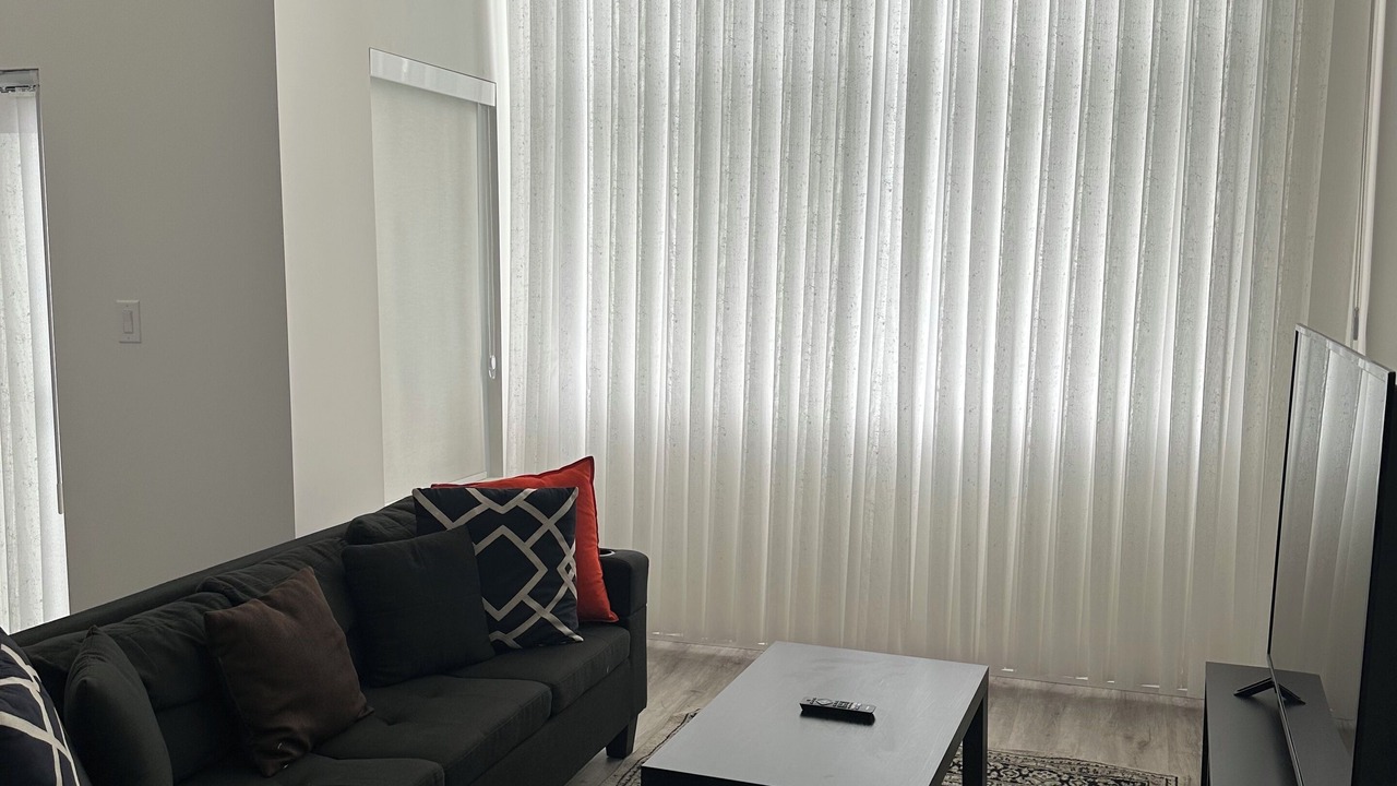 Photo of Livingroom in LaSalle