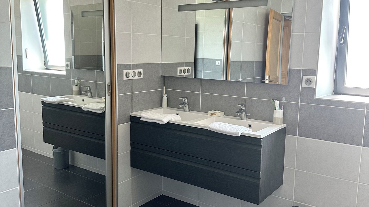 Photo of Bathroom in Saint-Robert