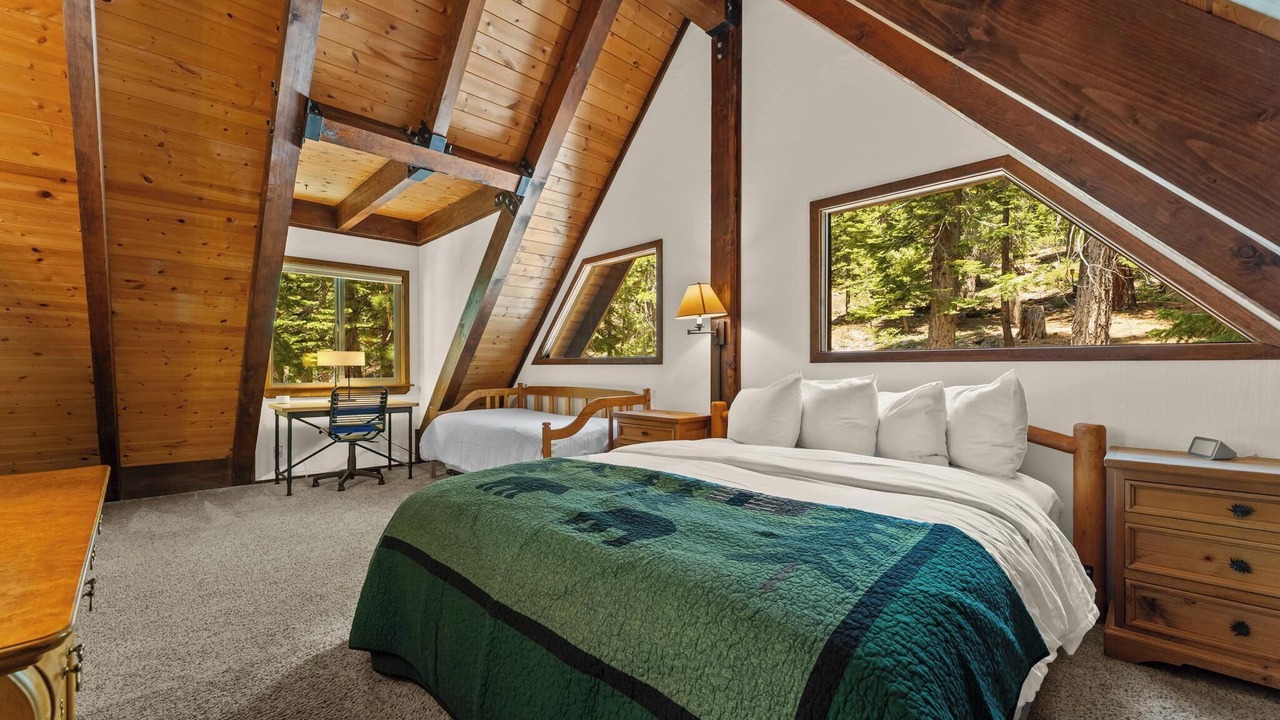 Photo of Bedroom in Kingswood Estates