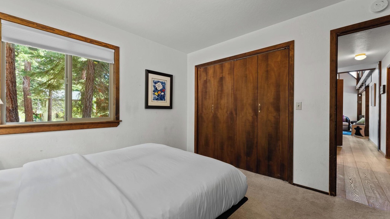 Photo of Bedroom in Kingswood Estates