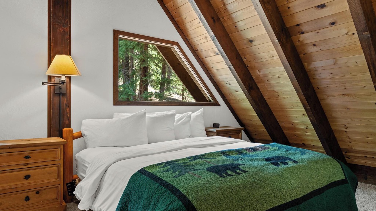 Photo of Bedroom in Kingswood Estates