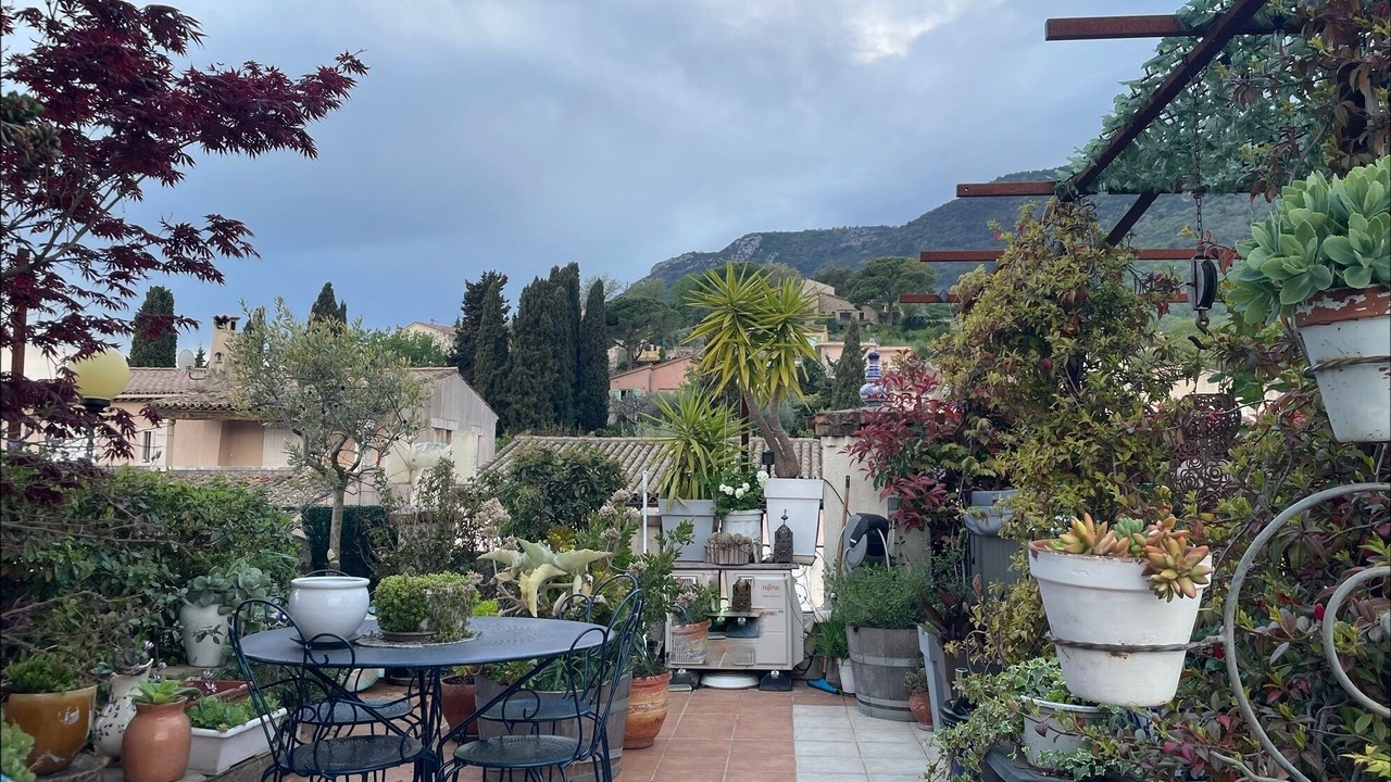 Photo of Outdoor in Gattieres