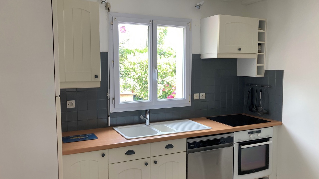 Photo of Kitchen in Saint-Regnobert-de-la-Cote-de-Nacre