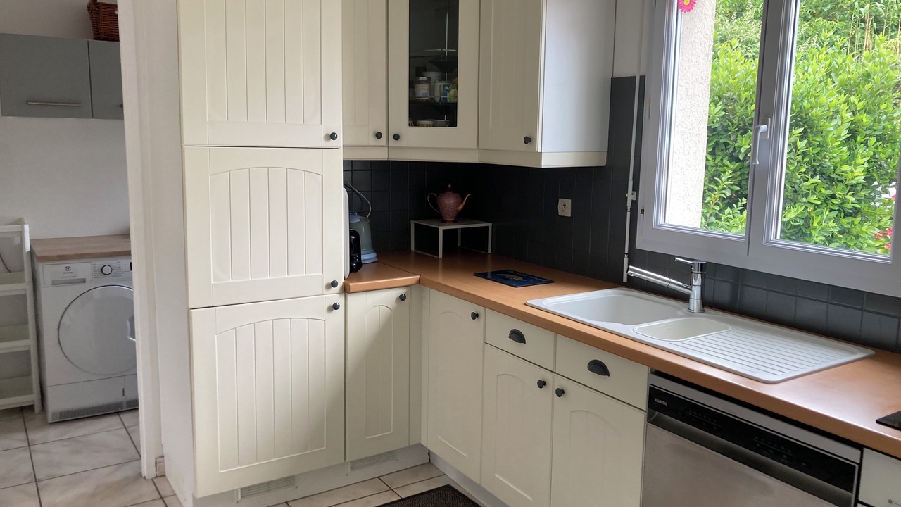 Photo of Kitchen in Saint-Regnobert-de-la-Cote-de-Nacre
