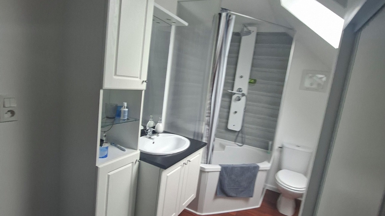 Photo of Bathroom in Binic