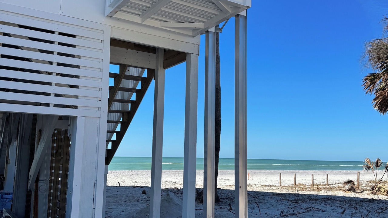 Photo of Others in Palm Island