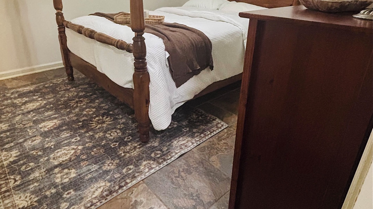 Photo of Bedroom in Evans