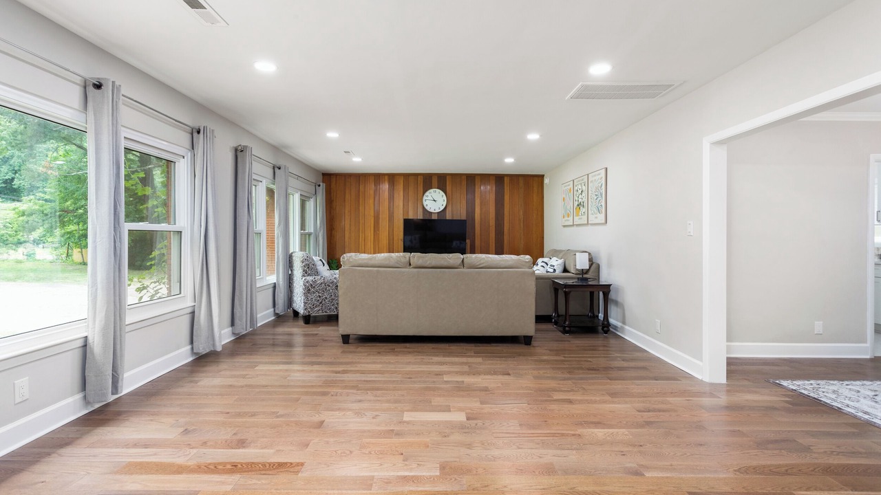 Photo of Livingroom in High Point