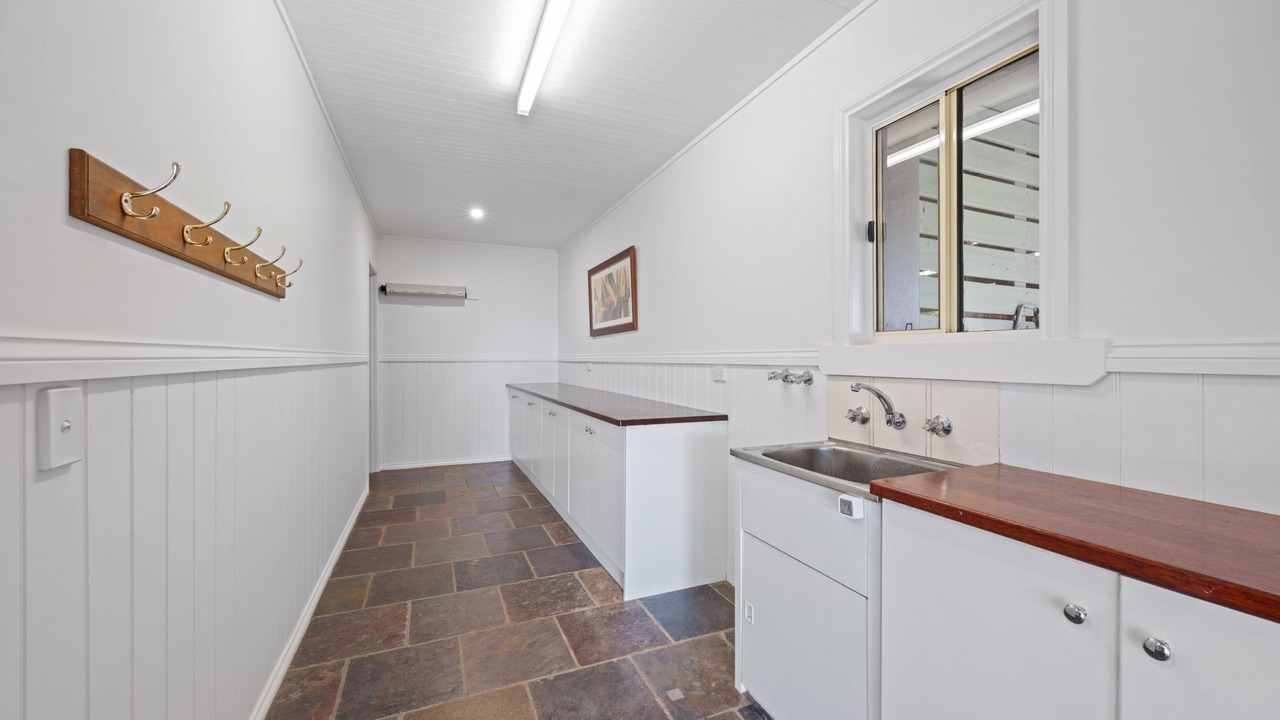 Photo of Others in Mansfield