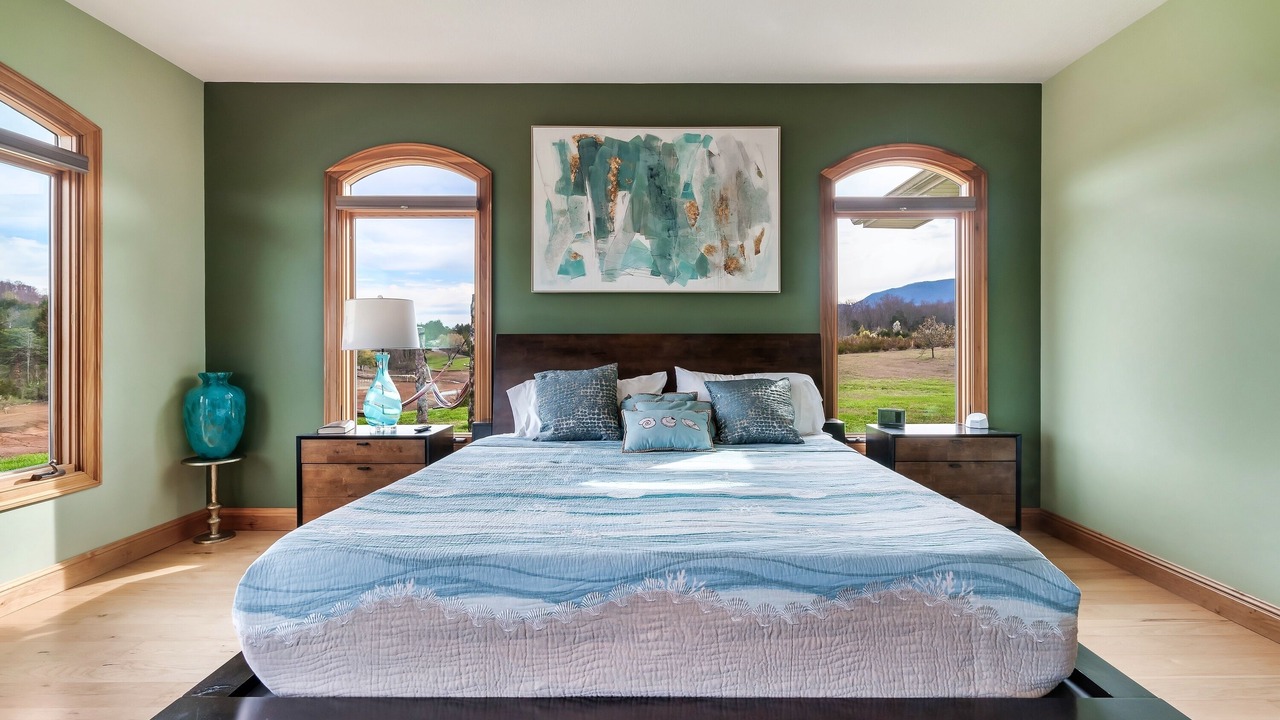 Photo of Bedroom in Dandridge