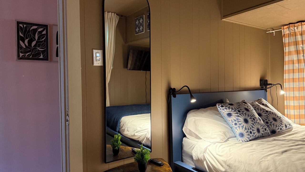 Photo of Bedroom in North End